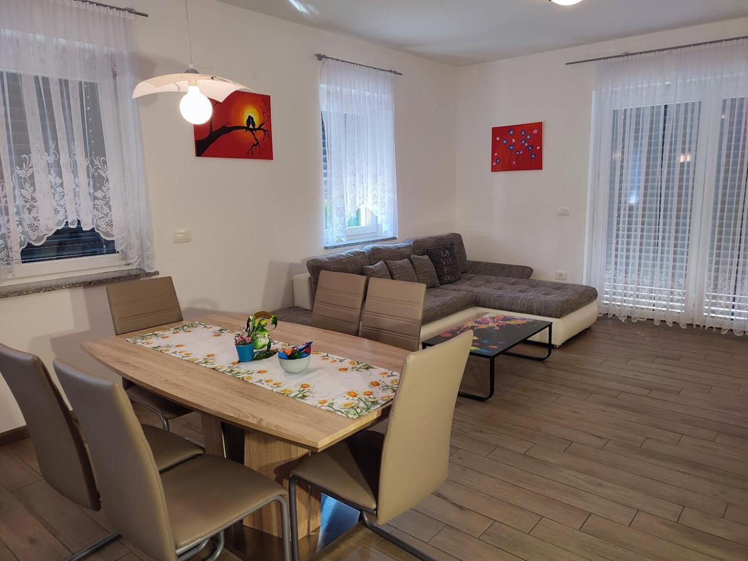 Apartments And Wellness Jelovca ラドヴリツァ エクステリア 写真