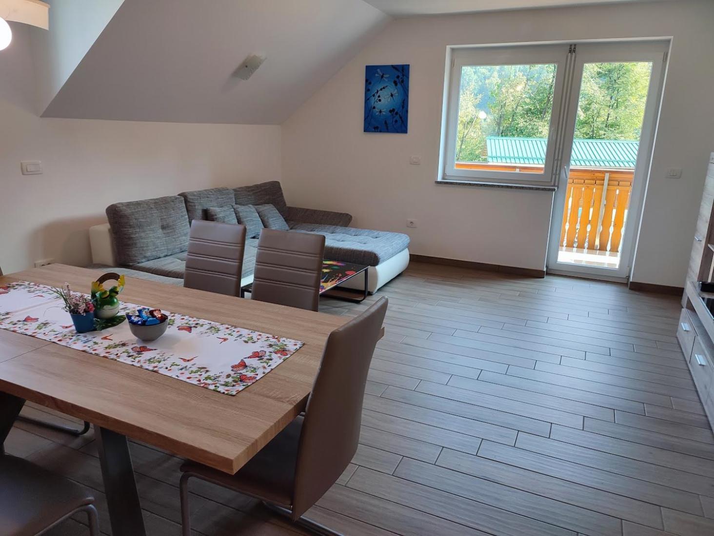 Apartments And Wellness Jelovca ラドヴリツァ エクステリア 写真