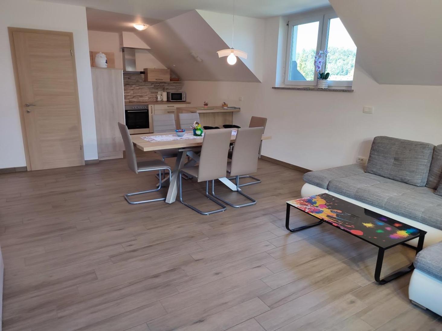 Apartments And Wellness Jelovca ラドヴリツァ エクステリア 写真
