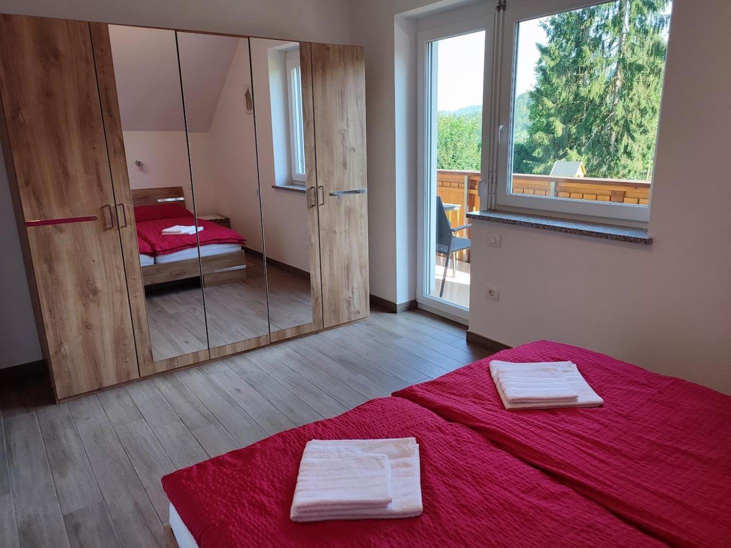 Apartments And Wellness Jelovca ラドヴリツァ エクステリア 写真